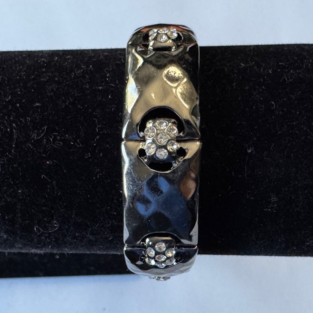 Silver and Black Ring with Crystal Accents